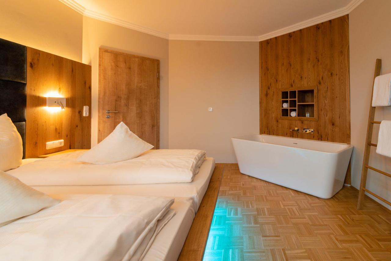 Hotel & Gasthof Richard Held Regensburg Eksteriør billede